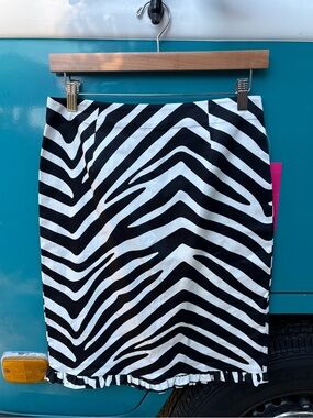 Sunny Leigh Y2K Zebra-Print Pencil Skirt - Black & White NWT